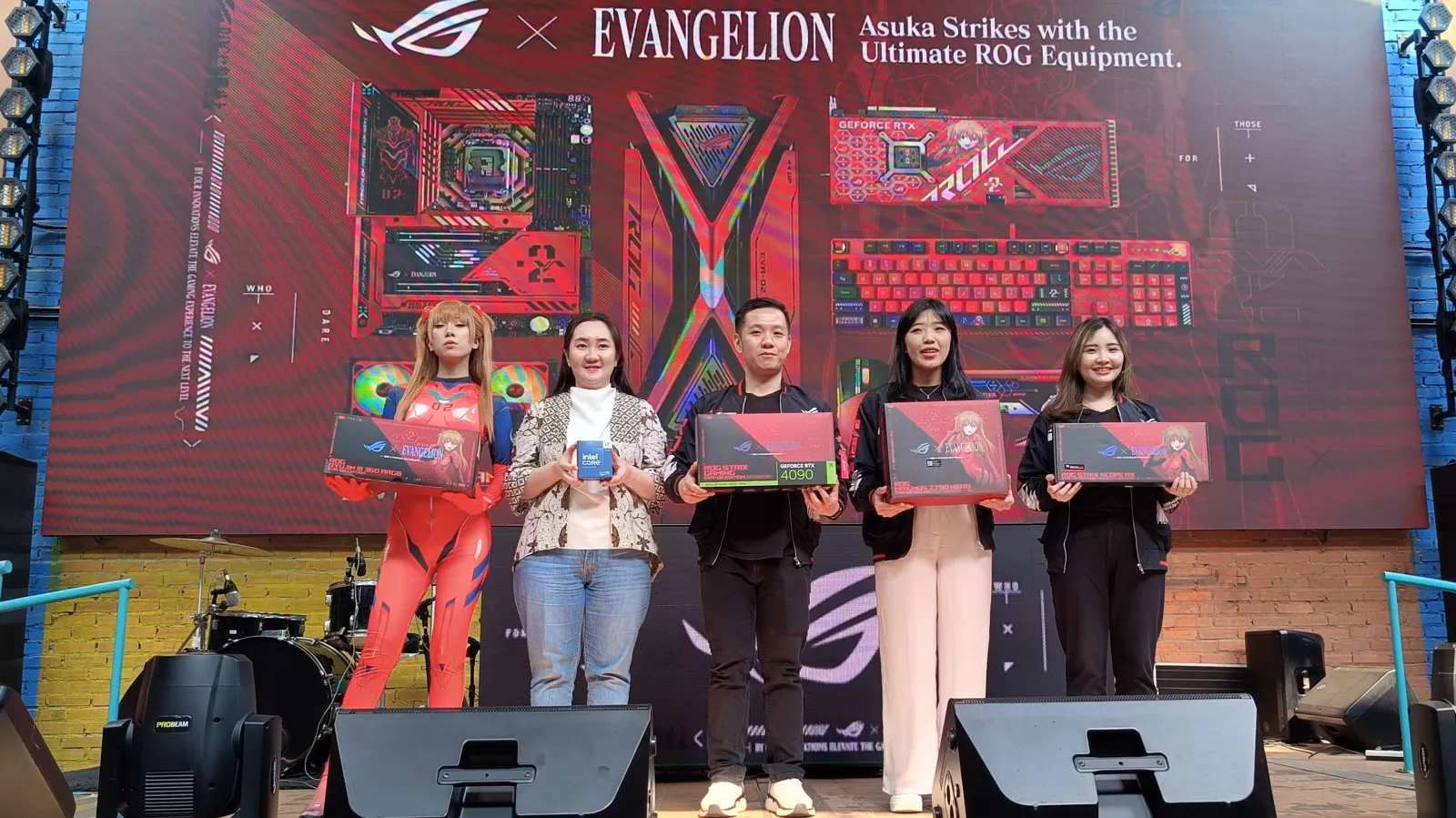 ASUS ROG Kembali Luncurkan PC Kolaborasi Evangelion, Kini Bertema Asuka dan EVA-02