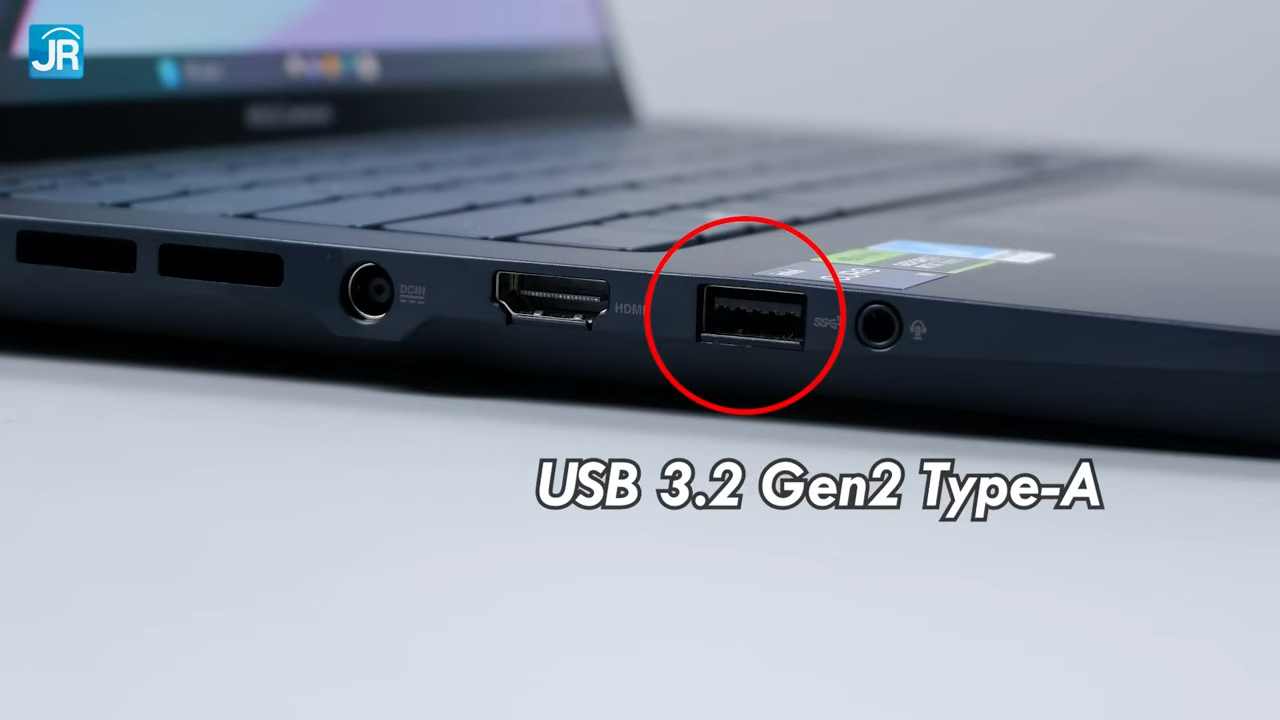 ASUS Zenbook Pro 14 OLED 19