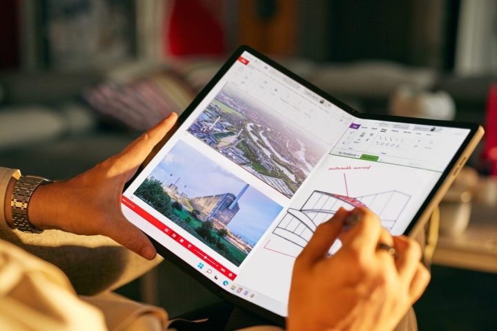 Lenovo ThinkPad X1 Fold Akhirnya Siap Dipasarkan 1 Lenovo ThinkPad X1 Fold