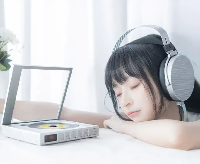 MOONDROP akan Luncurkan Portable CD Player Minimalis untuk Audiophiles 21 moondrop discdream