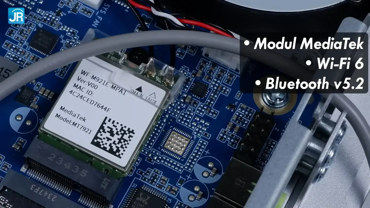 Advan OnePC with AMD 7