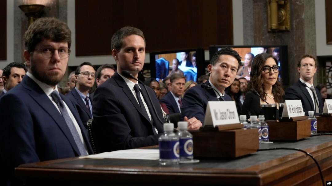 Senator AS Cecar Meta dan TikTok Soal Perlindungan Anak dan Privasi Data 25 Meta TikTok vs Senator AS