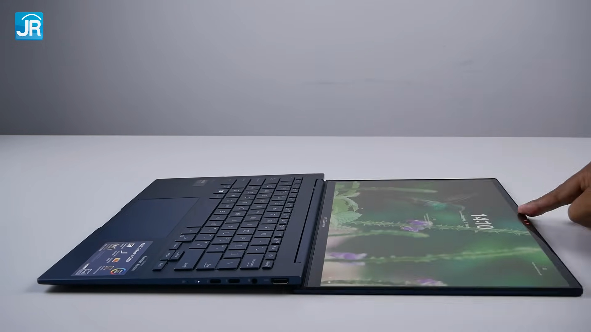 Review ASUS Zenbook 14 OLED (UX3405): Laptop Ringan Idaman! 11 ASUS Zenbook 14 OLED UX3405 19