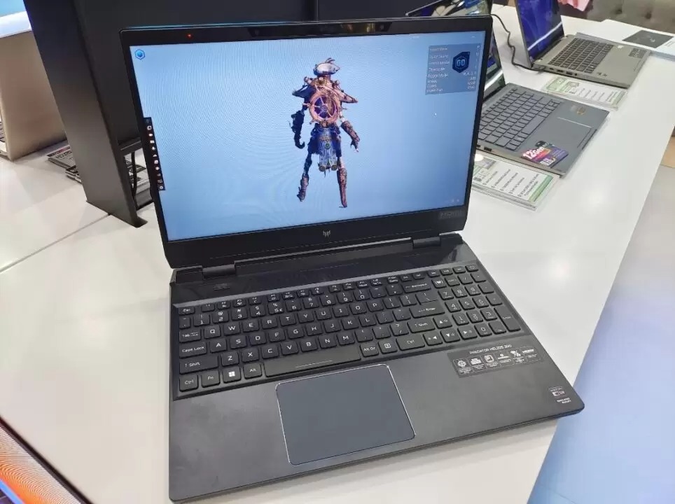 Acer Predator Helios 300 Spatial Labs