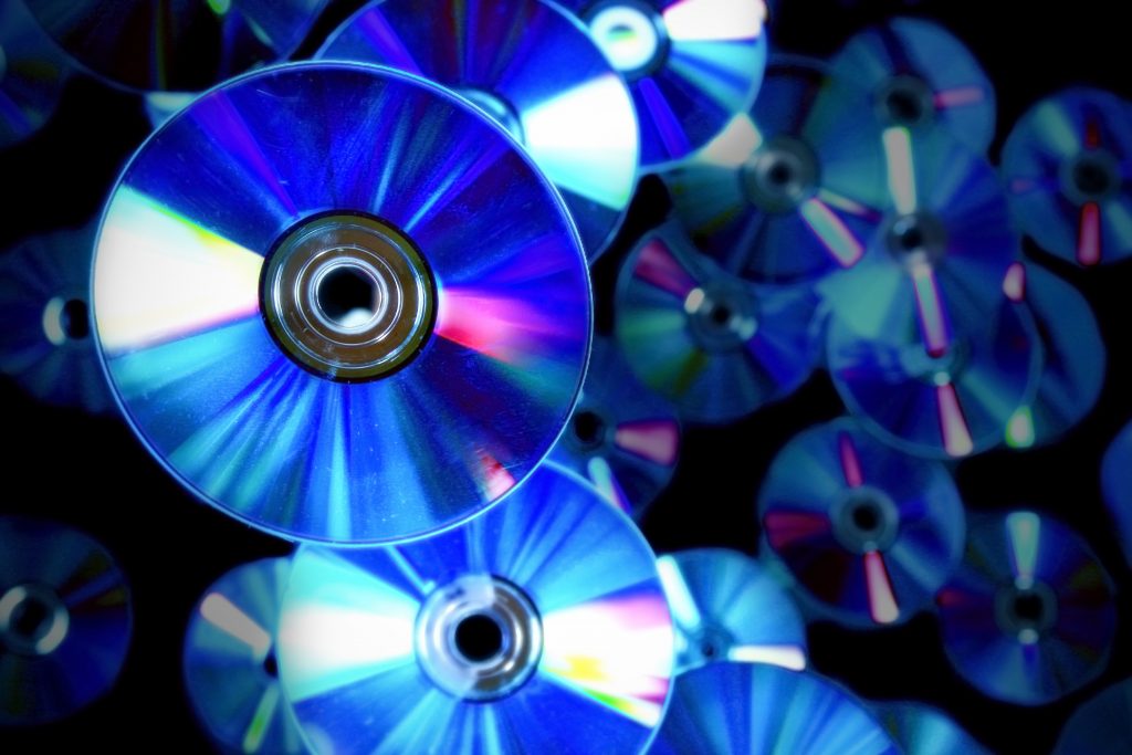 Ilmuan China Bikin Teknologi Disk Baru AIE-DDPR, 1 Keping Setara 15 Ribu DVD 11 Disk setara 15 ribu DVD