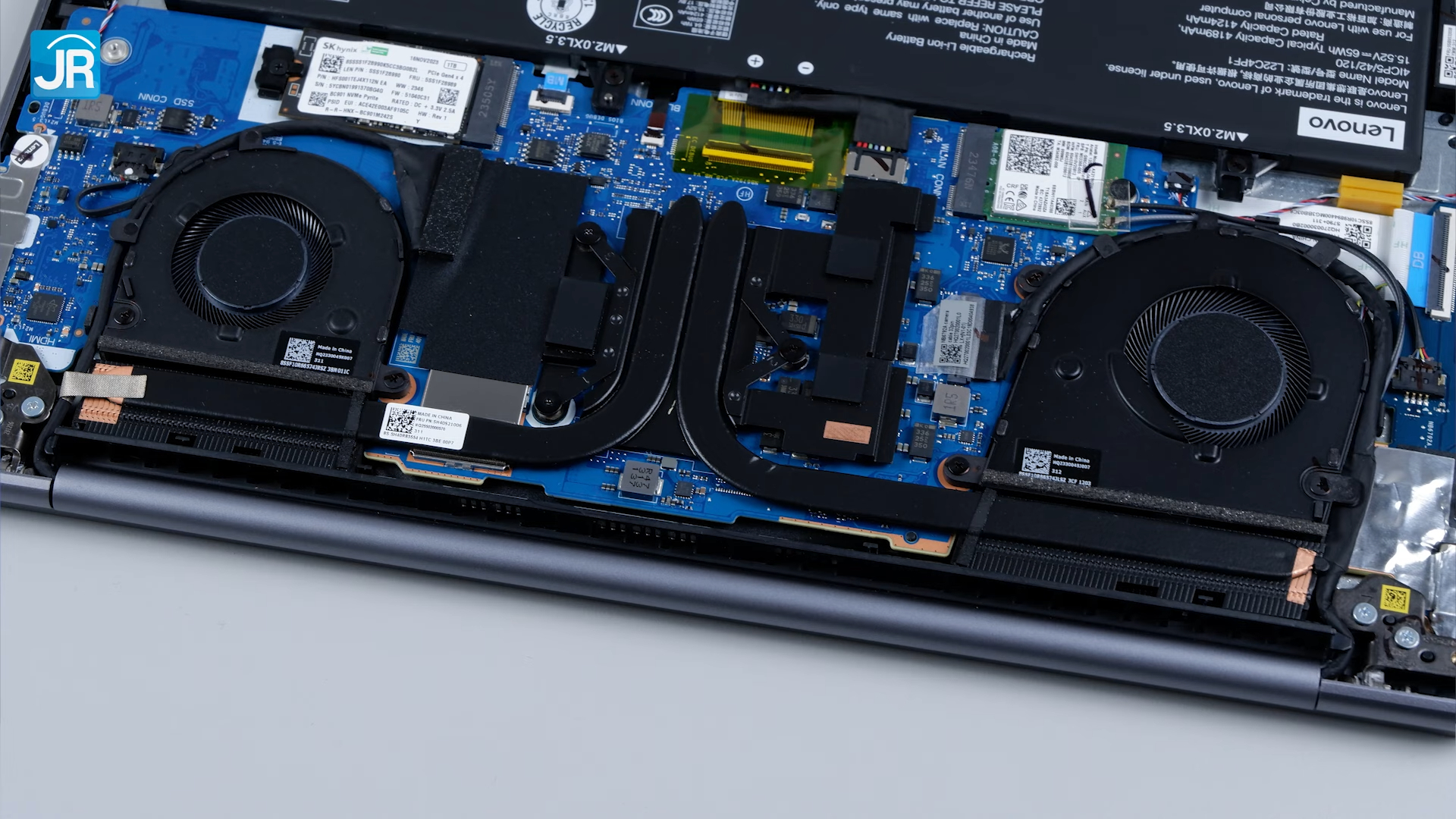 Review Lenovo Yoga Slim 7i (14IMH9): Daya Tahan Baterai Laptop 2024 Harusnya Begini! 17 Lenovo Yoga Slim 7i 14IMH9 23