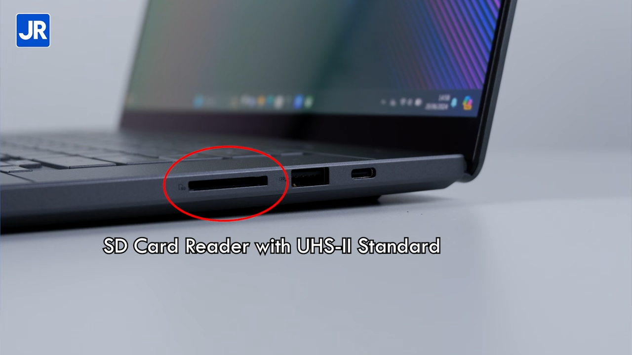 ASUS ROG Zephyrus G16 2024 GU605 19
