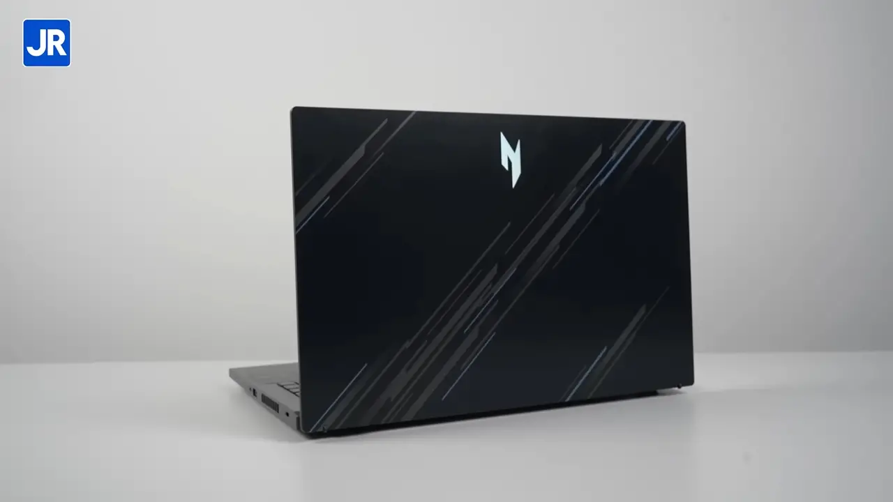 Acer Nitro V 15 Special Edition 4