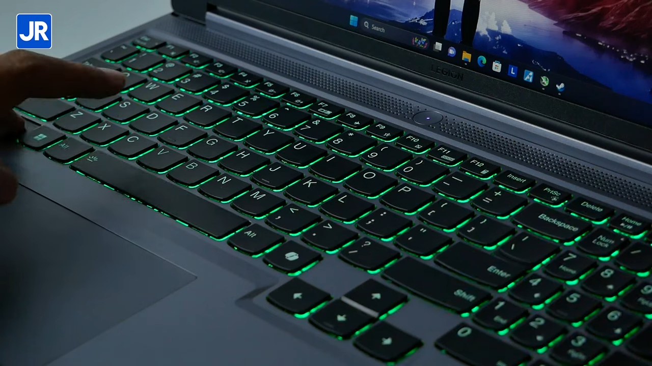Review Lenovo Legion Slim 5 AMD 2024: Makin Canggih, Makin Kencang dengan Ryzen 8000 Series 19 Lenovo Legion Slim 5 AMD 2024 28