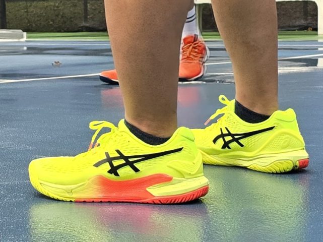 ASICS Gel Resolution 9 On Feet