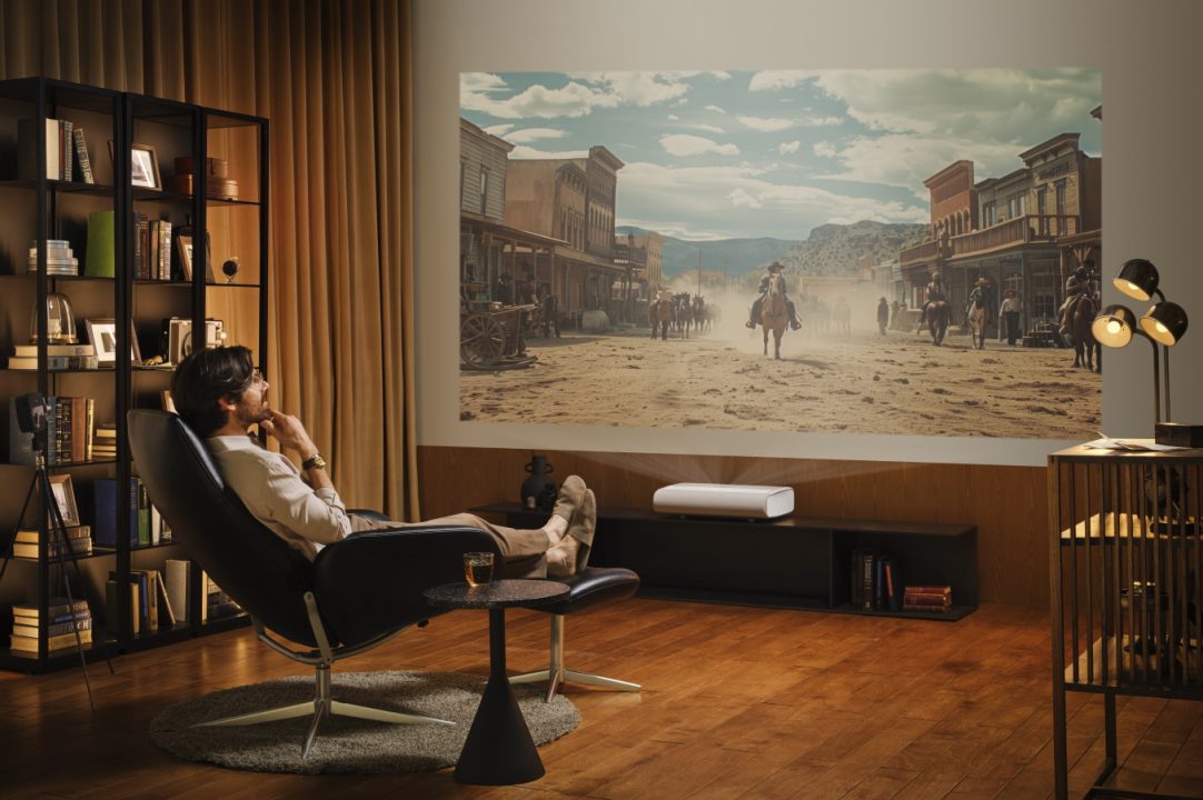 Samsung TVs and Displays The Premiere 9 and Premiere 7 Projectors Cheolgi Kim dl4