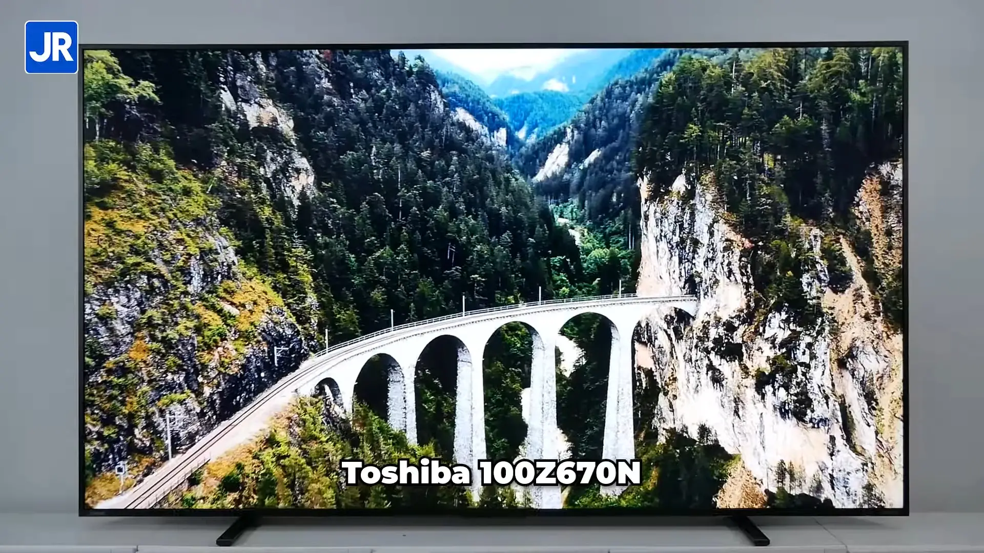 Review Toshiba 100Z670N: SmartTV 100 Toshiba 100Z670N 1