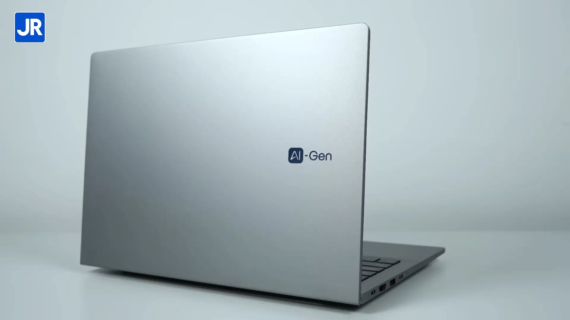 ADVAN AI-Gen Ultra
