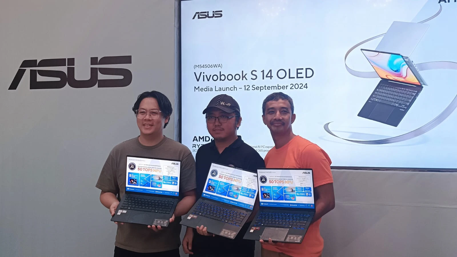 ASUS Vivobook S14 OLED (M5406WA) (2)