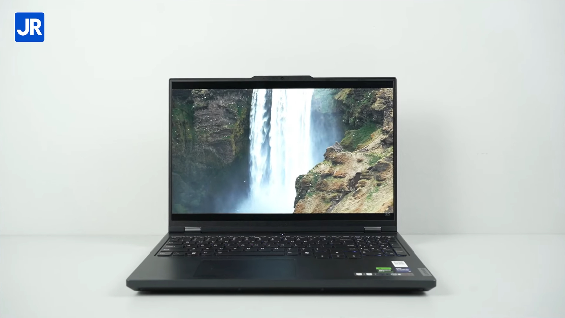 Lenovo Legion Pro 5i Gen 9 1