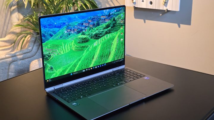 jajaran laptop dengan prosesor Intel Lunar Lake