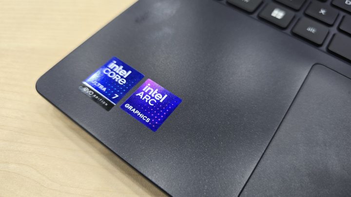 Acer TravelMate P6 14 AI
