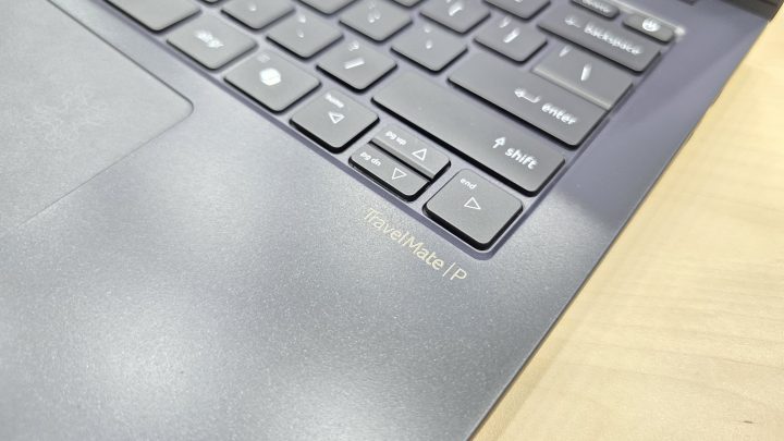 Acer TravelMate P6 14 AI