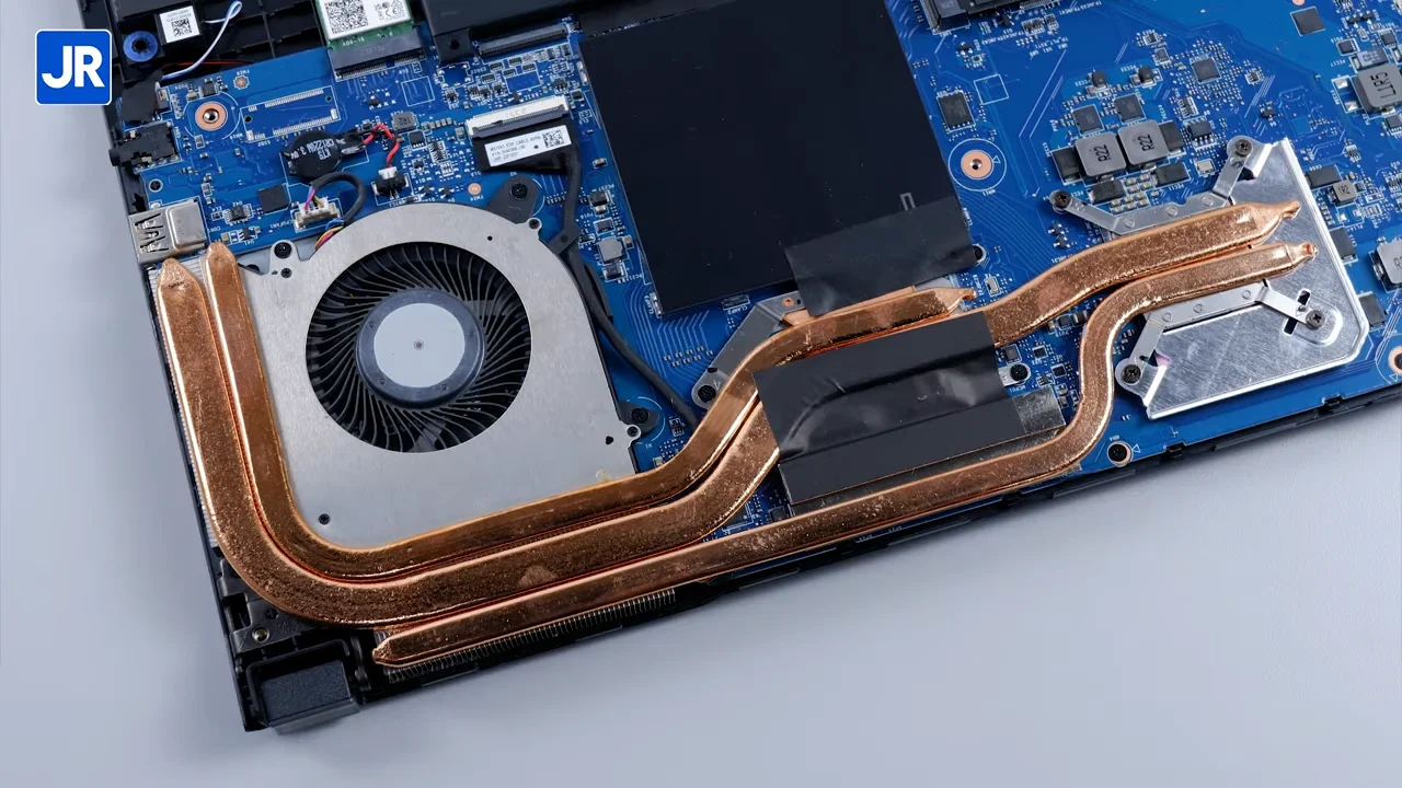 Review MSI Cyborg 15 AI A1V: Laptop Gaming Kencang, Terjangkau, & Siap Untuk AI 16 MSI Cyborg 15 AI A1V 24