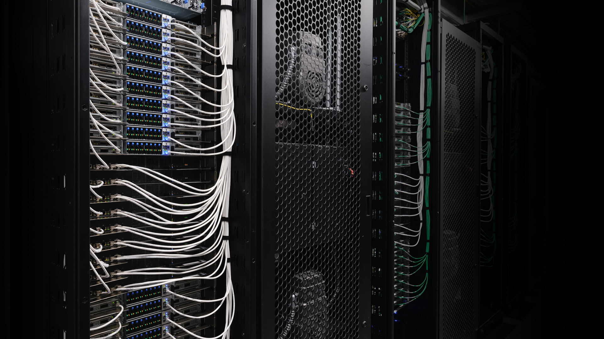 NVIDIA Umumkan Dukungan Blackwell Accelerated Computing Platform Untuk Open Compute Project (OCP) 2 NVIDIA GB200 NVL72 Rack Press Graphic