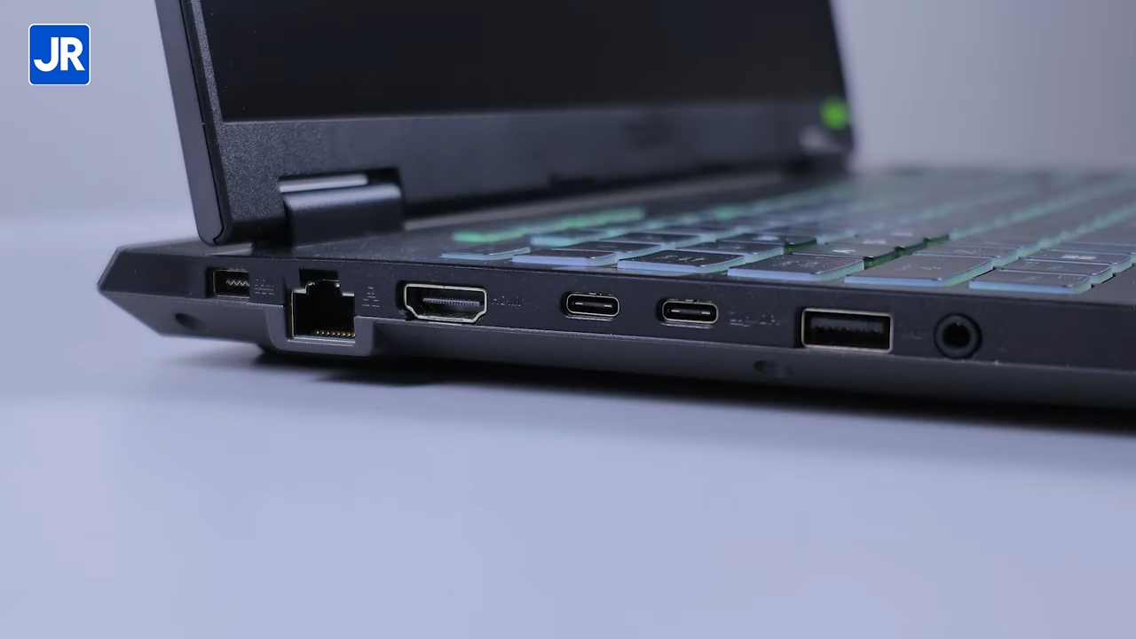 ASUS TUF Gaming A16 FA608 2024 19