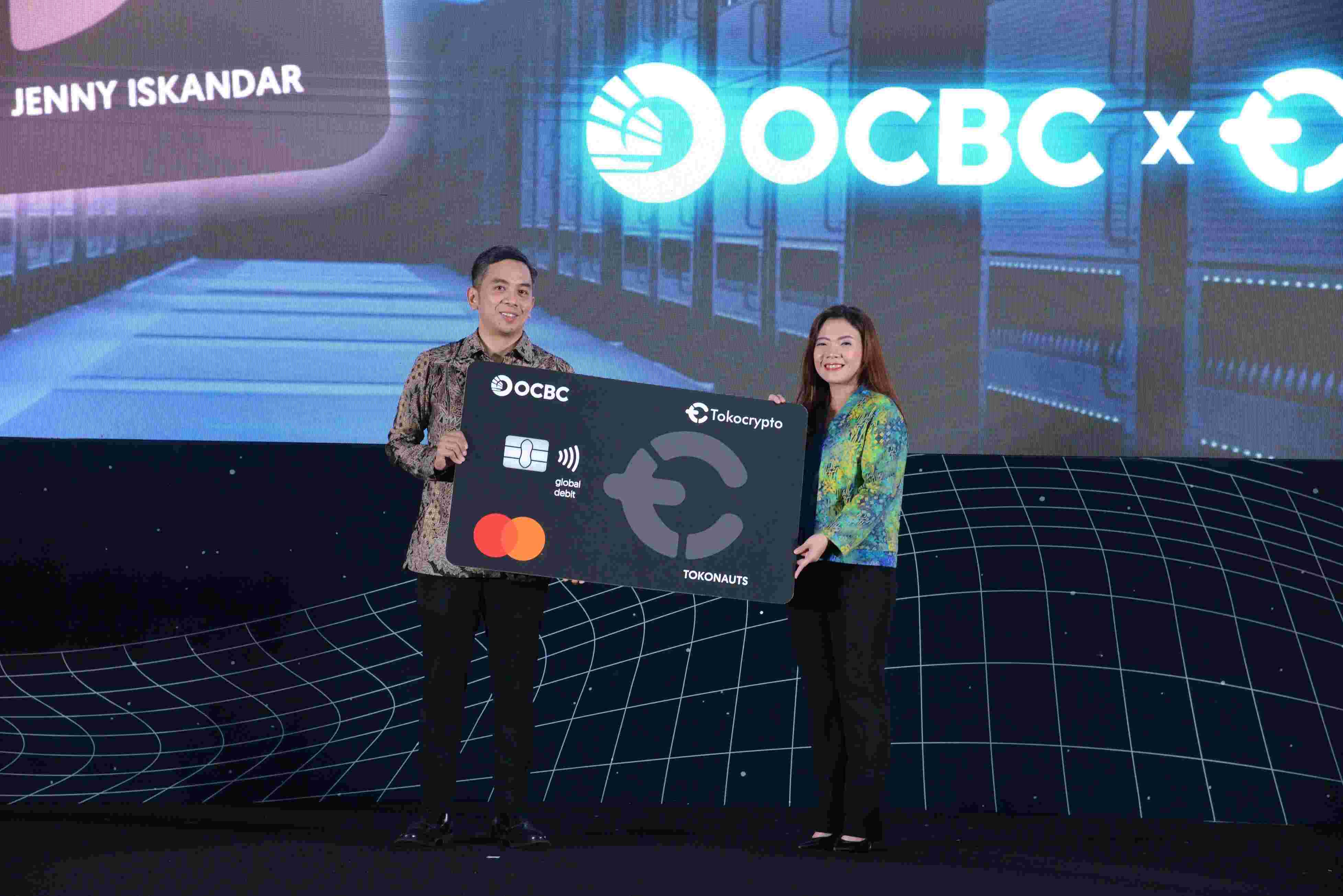 Yudhono Rawis, CEO Tokocrypto dan Chinni Yanti Tjhin, Retail Proposition Division Head OCBC