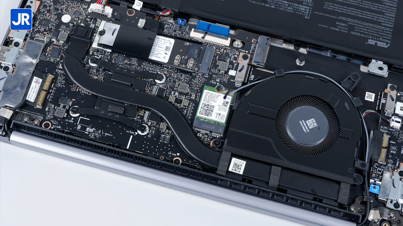 Review ASUS ExpertBook P5 (P5405) 2024: Laptop Bisnis yang Kencang Buat Kerja dan Gaming 13 ASUS ExpertBook P5 P5405 2024 21