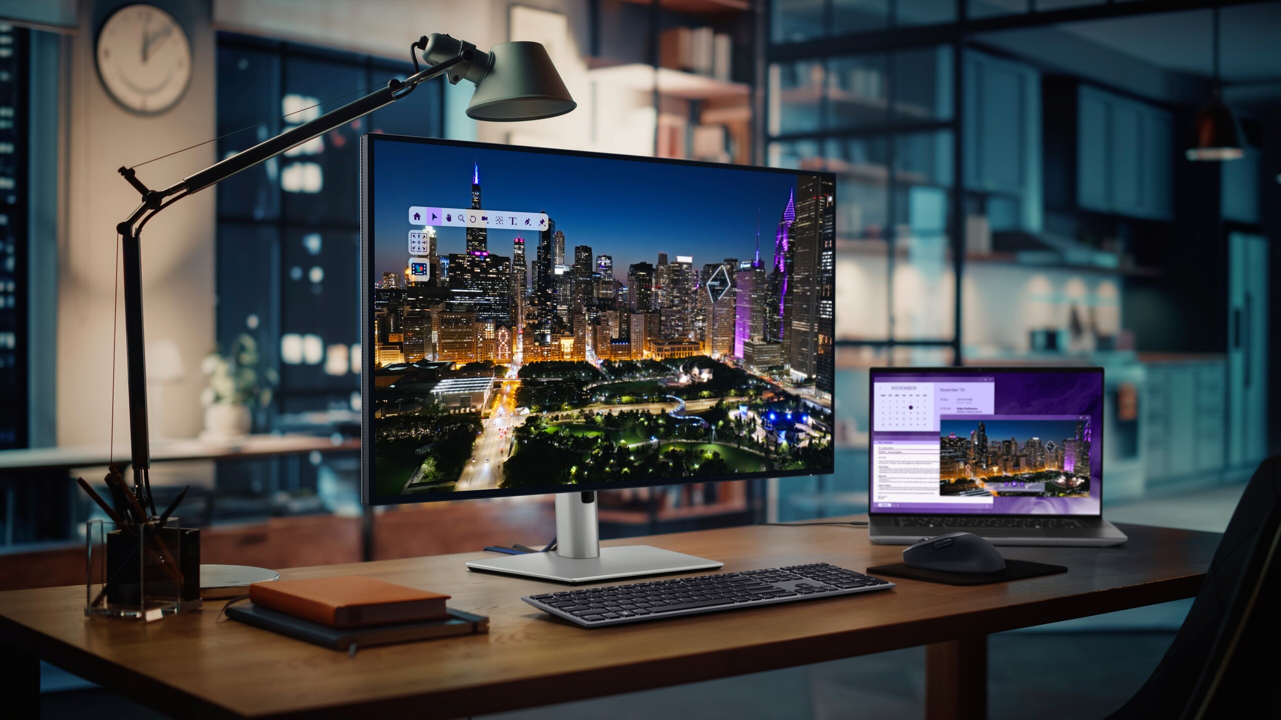 Dell Kenalkan Dua Monitor UltraSharp Baru di CES 2025