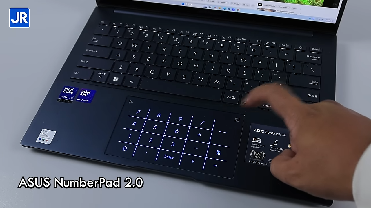 ASUS Zenbook 14 OLED UX3405CA 2025 21