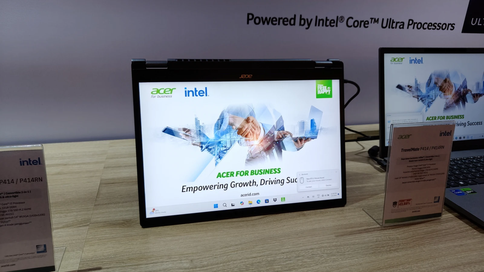 Acer Luncurkan Jajaran Laptop Bisnis TravelMate Barunya di Indonesia 4 spin
