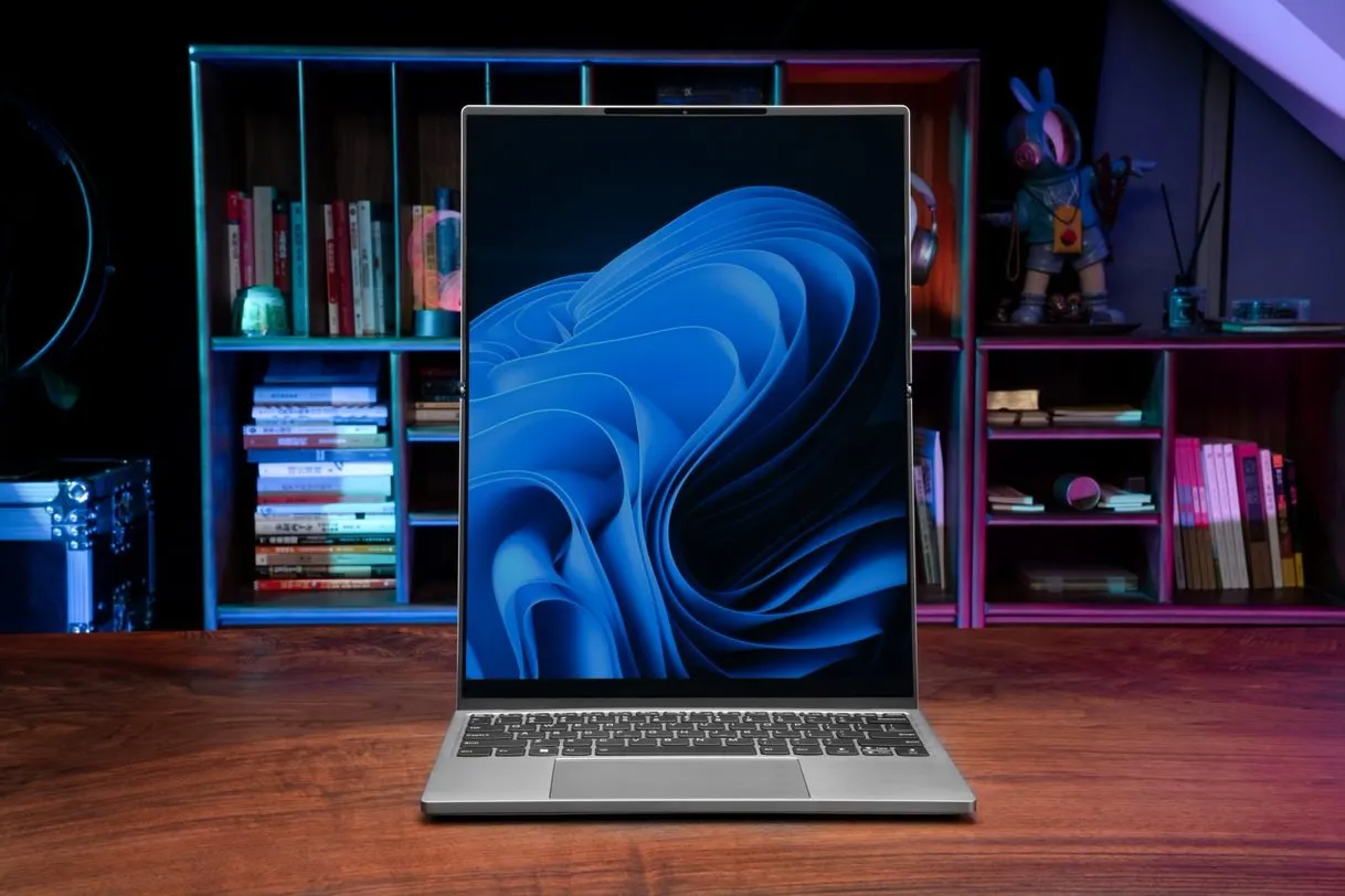 Lenovo Pamer ThinkBook Codename Flip, Laptop Layar Lipat! 4 Lenovo-Thinkbook-Concept-Flip-News