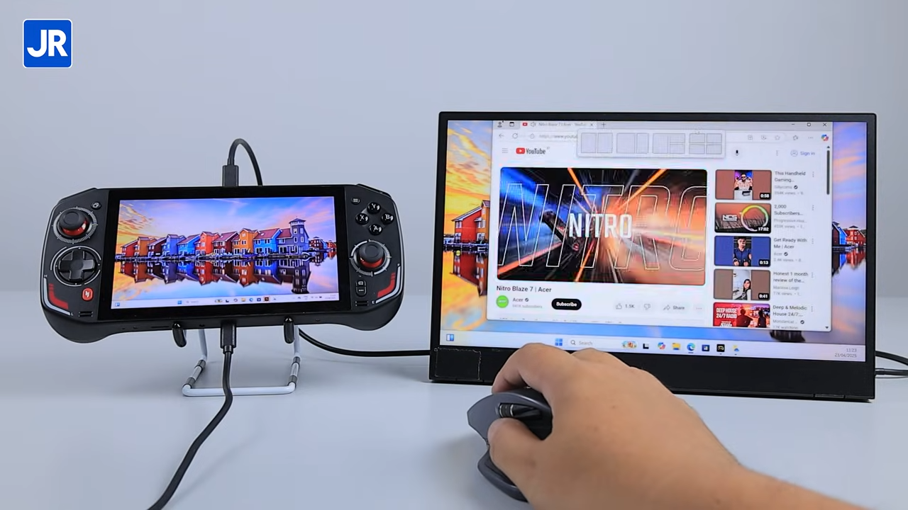 Acer Nitro Blaze 7 18