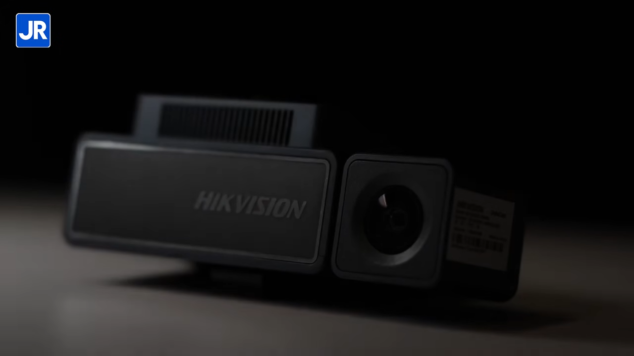 Hikvision DashCam C8 Pro 1