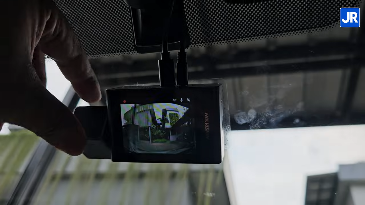 Hikvision DashCam C8 Pro 10