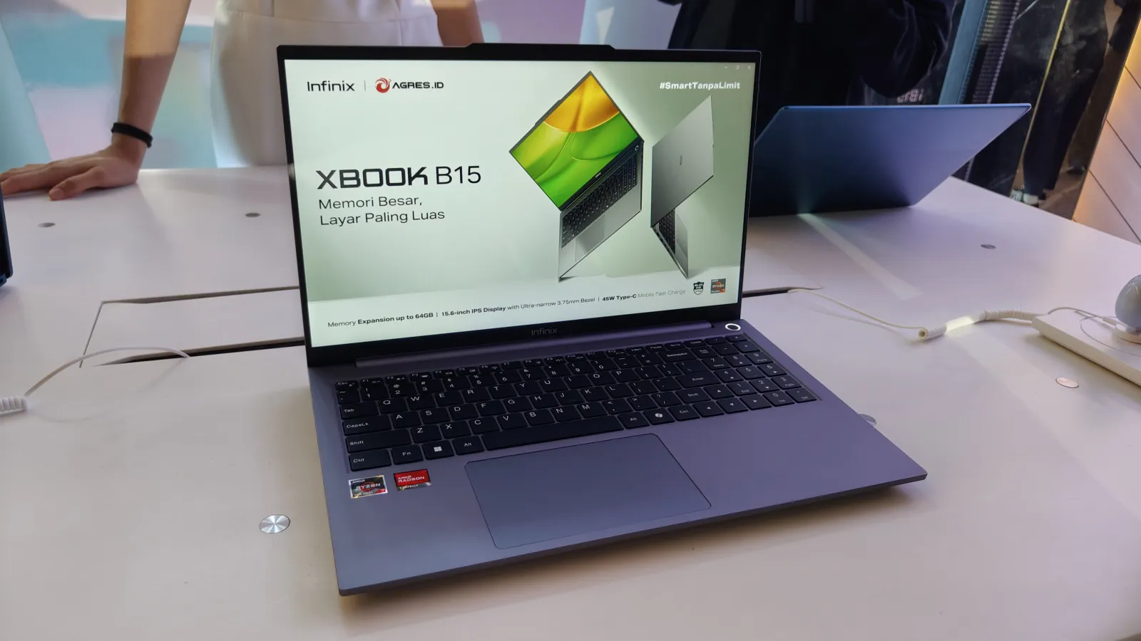Infinix XBOOK B15 Resmi Rilis, Harga Mulai Rp5 Jutaan • Jagat Review