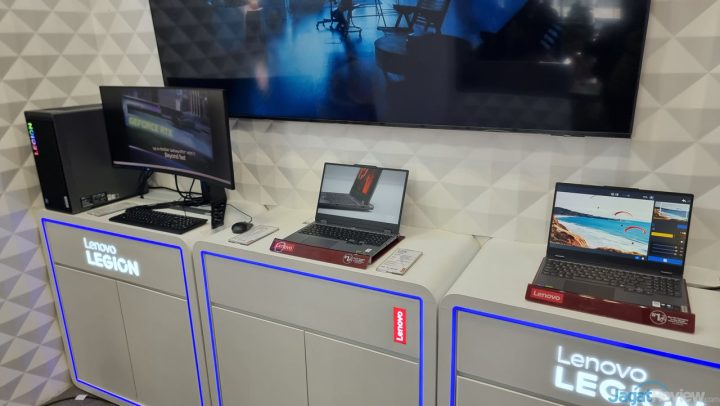 Exclusive Store Terbaru Lenovo Bikin Kita Bisa Ngopi Sambil Belanja Laptop 11 LES BxC 12