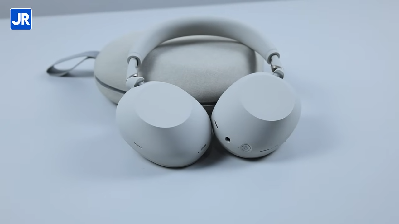 Sony WH 1000XM6 3