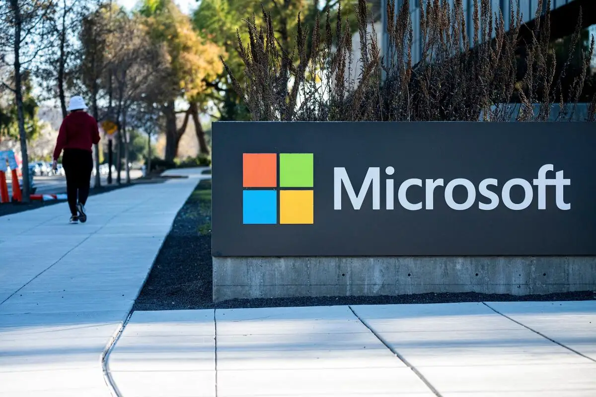 Microsoft Karyawan PHK Petinggi XboX