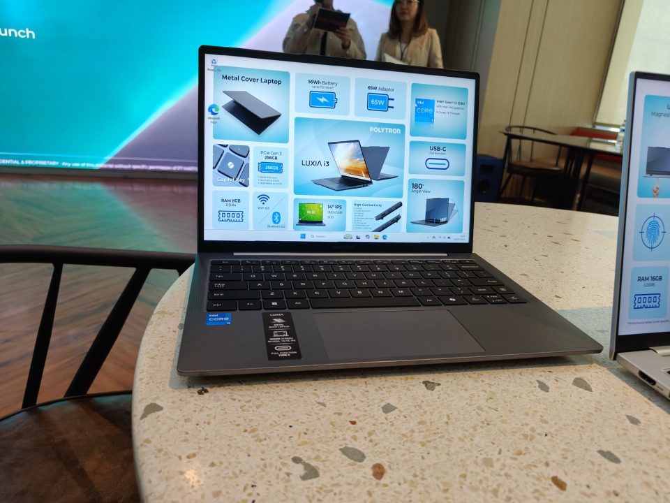 Laptop Perdana Polytron, Luxia Series Resmi Dirilis! Segini Harganya 2 Luxia i3