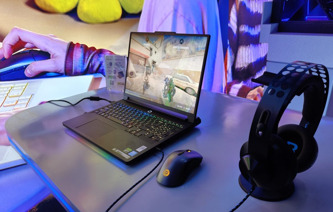 Laptop dan PC Desktop Lenovo Legion Gen 10 Resmi di Indonesia: Core Ultra Terbaru, RTX 50 Series, dan Pendingin ColdFront Terbaru 2 Legion Pro 7i