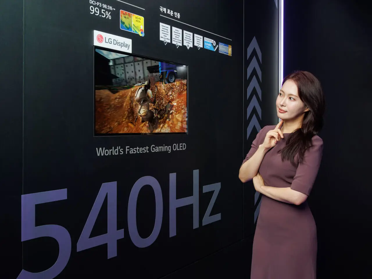 LG Display Pamerkan Panel OLED 27 Inci 540Hz Tercepat di Dunia