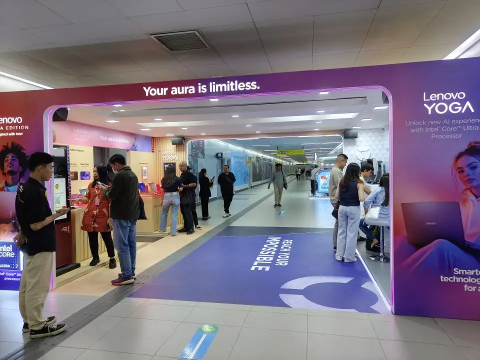 Lenovo Smarter Experience Digelar di MRT Bundaran HI, Coba Laptop Baru Sambil Kejar Hadiah 1 Lenovo Smartter Experience