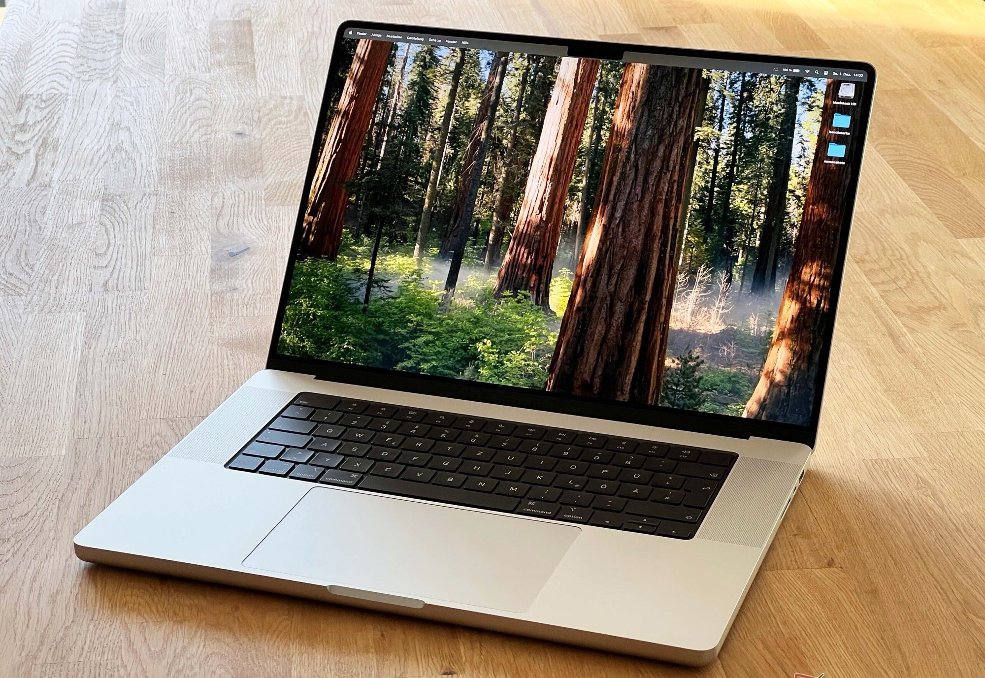 Apple M5