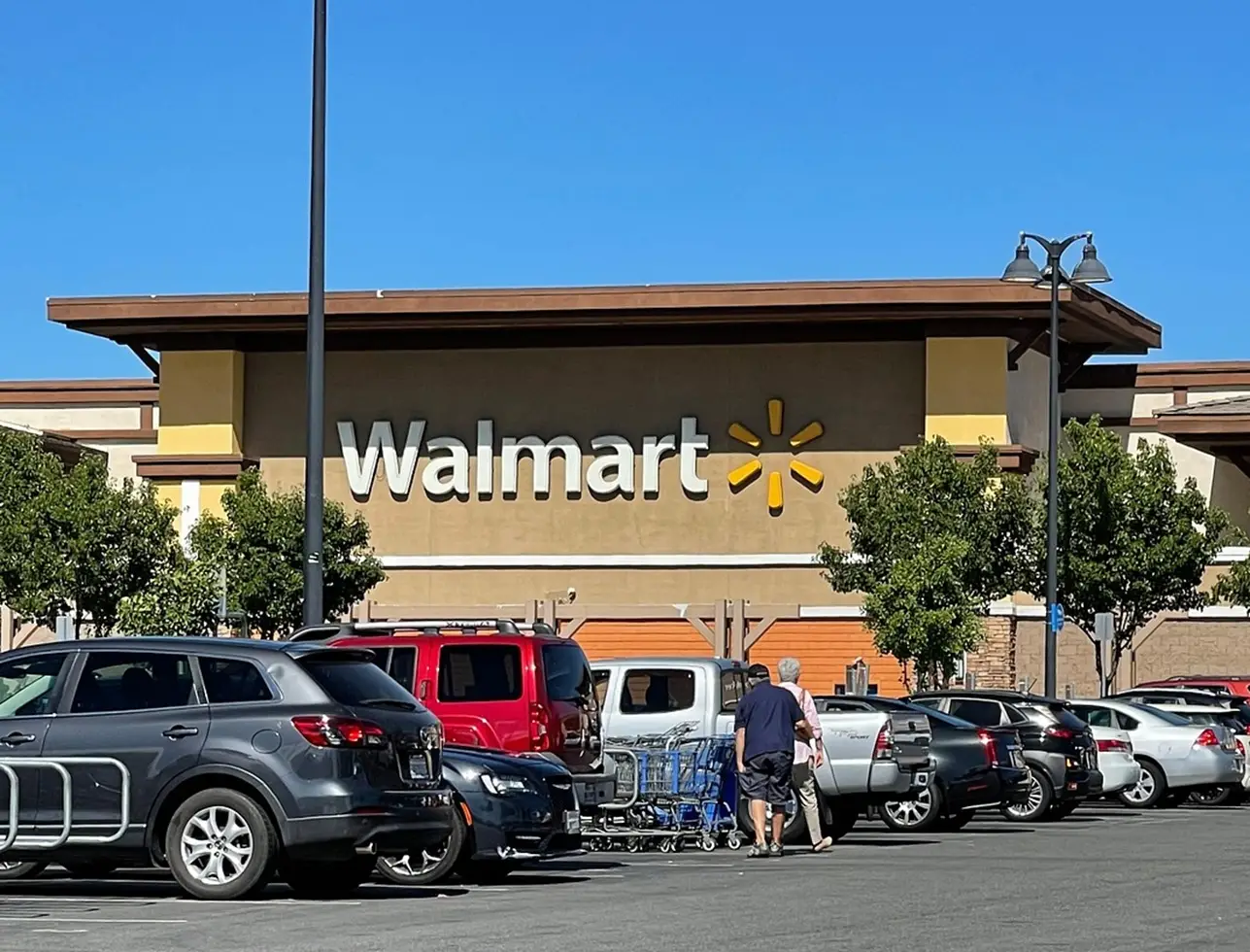 Walmart Gandeng OpenAI, Belanja Kini Bisa Langsung Lewat ChatGPT 6 Walmart