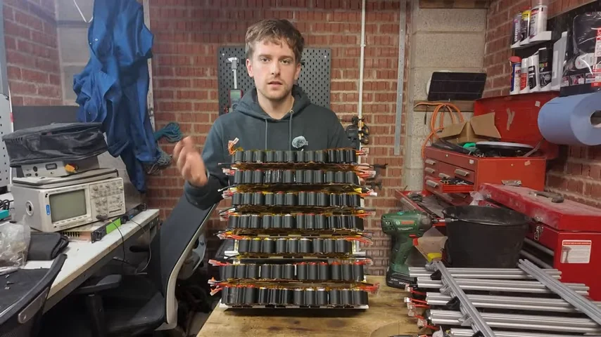 Baterai Vape jadi powerbank raksasa