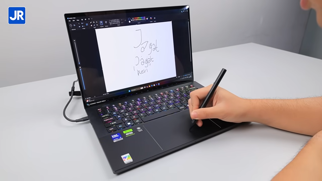 Review Acer Predator Triton 14 AI: Performa Super Kencang, Suhu Tetap Adem, Bobot 1.5 KG! 16 Acer Predator Triton 14 AI 24
