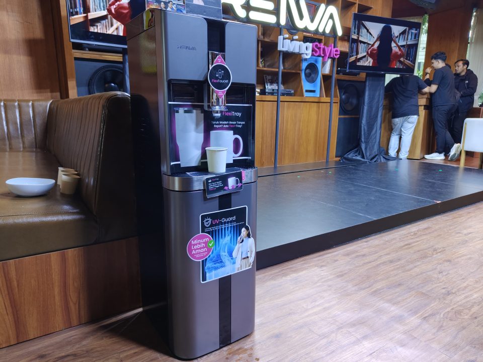 REIWA Turut Luncurkan Water Dispenser, Punya Fitur Keren! 1 REIWA dispenser WD Next Gen