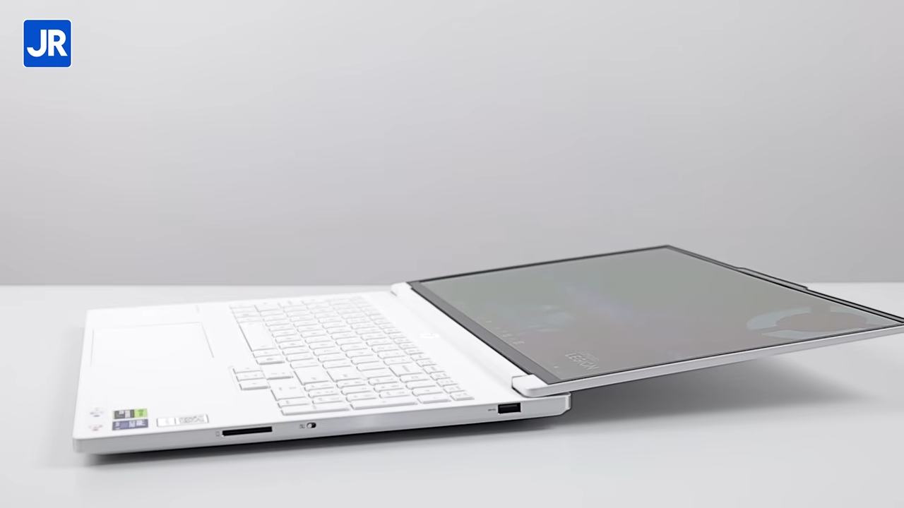 Review Lenovo Legion 7i Gen 10 (2025): Laptop Kencang yang Putih dan Cantik 5 Lenovo Legion 7i Gen 10 2039