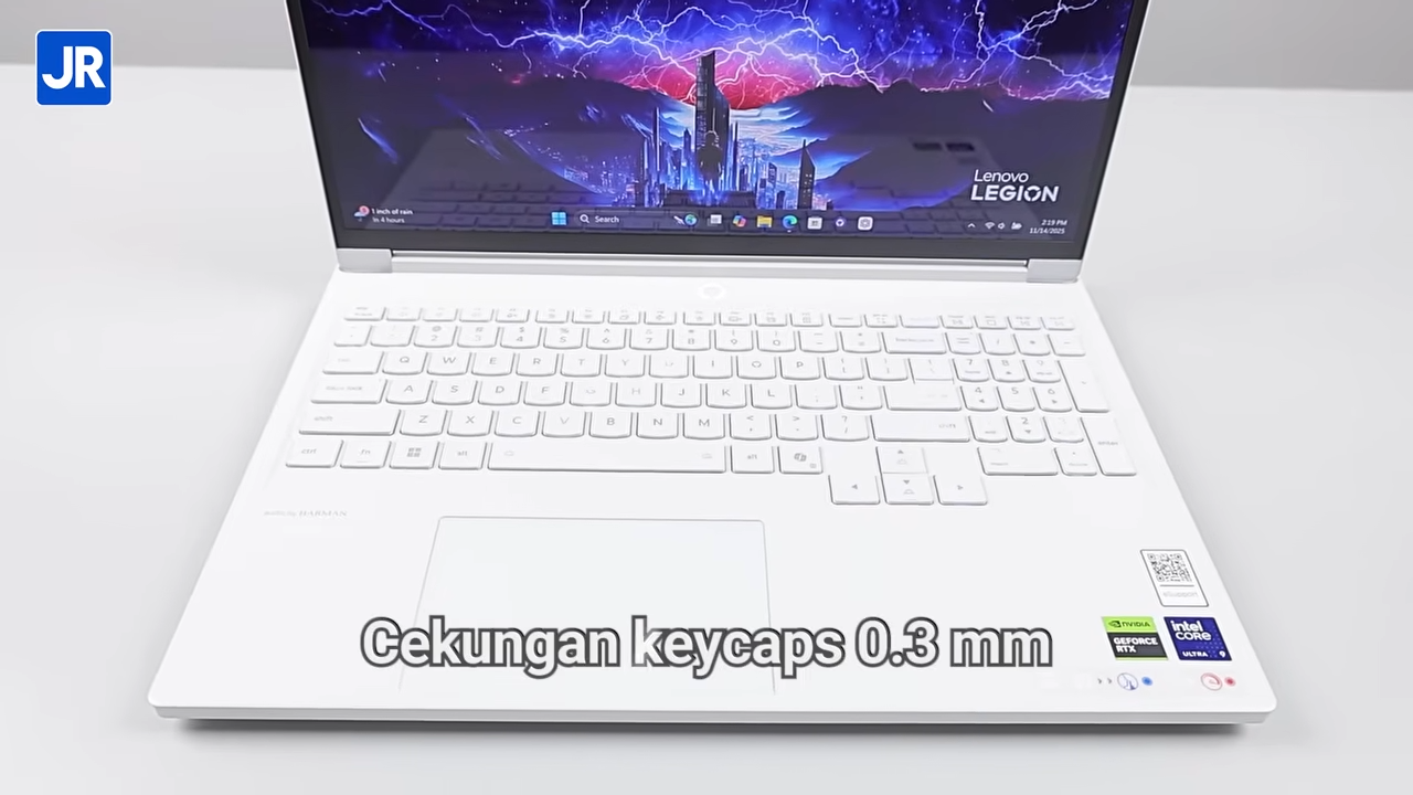 Review Lenovo Legion 7i Gen 10 (2025): Laptop Kencang yang Putih dan Cantik 12 Lenovo Legion 7i Gen 10 2046