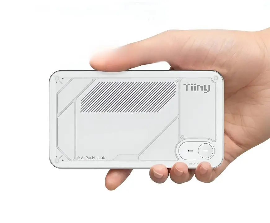 Tiiny AI Kenalkan Pocket Lab, Mini PC Saku Buat Jalankan LLM Besar Secara Lokal 1 Tiiny AI Pocket Lab